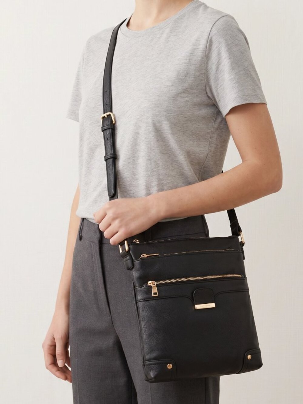 Isabelle Black Crossbody messenger Shoulder Bag with Gold Hardware‎